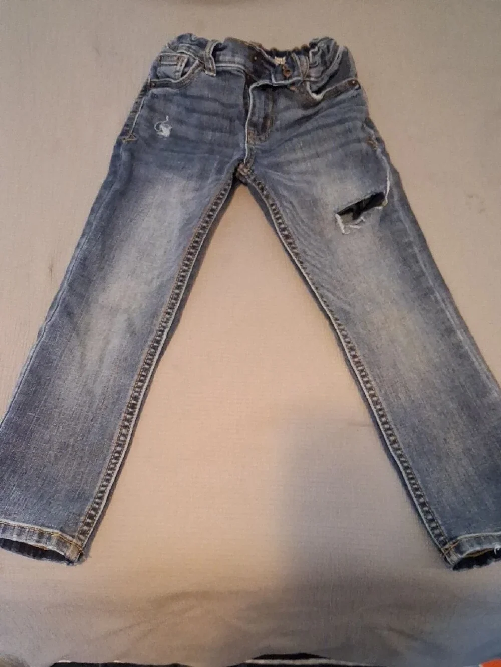 Boys Jeans Size 5- 6 PIECES